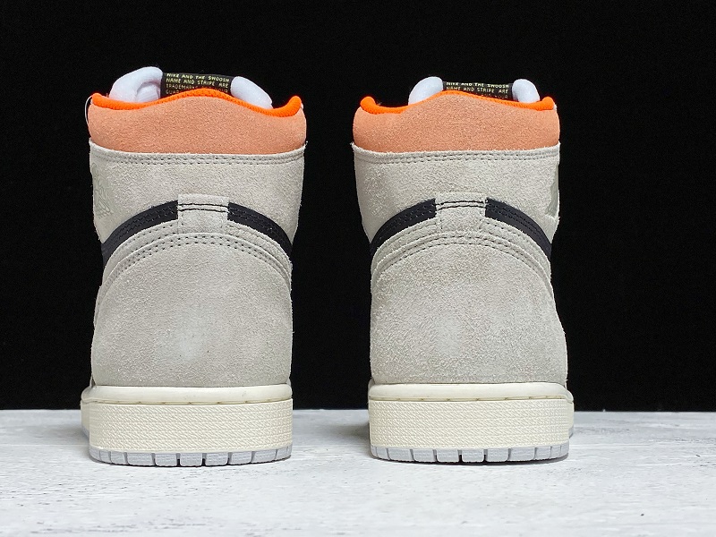 Air Jordan 1 Neutral Grey